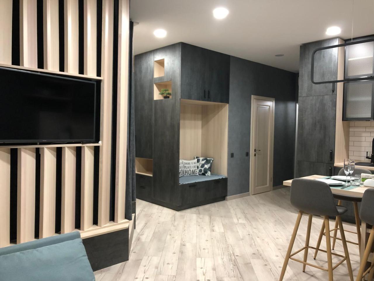 Luxury Loft Apartments Одесса Экстерьер фото